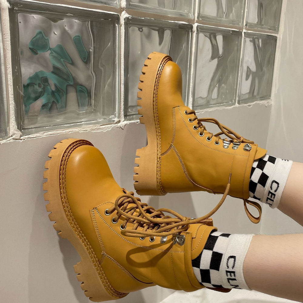 Round Toe Lace-up Martin Boot Martin Thick sole Boots Newgew