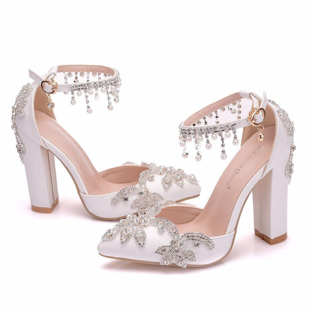 Pointed Crystal Thick Heels Newgew