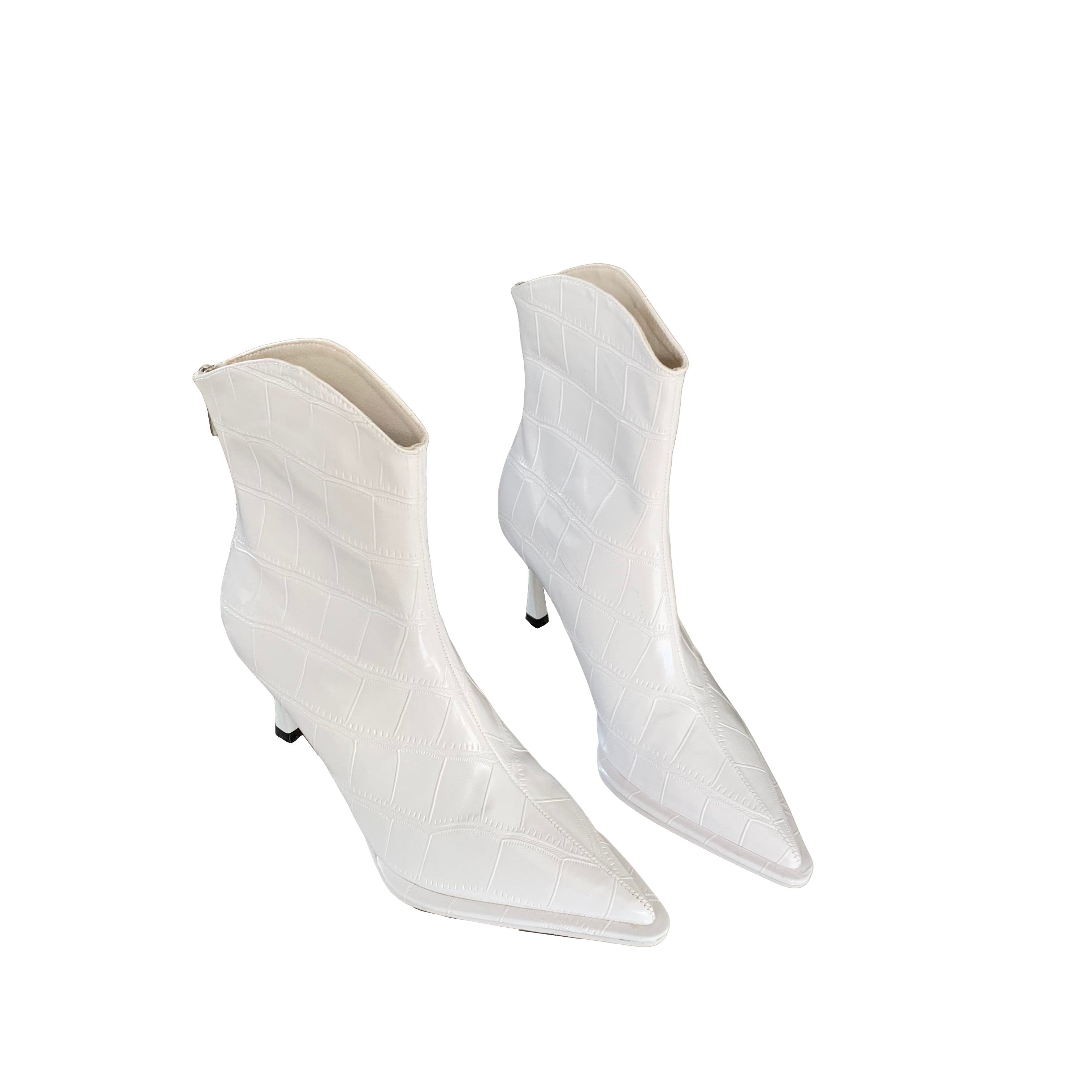 Stone Pattern Pointed Toe Back Zipper Fine High Heeled Boots Newgew