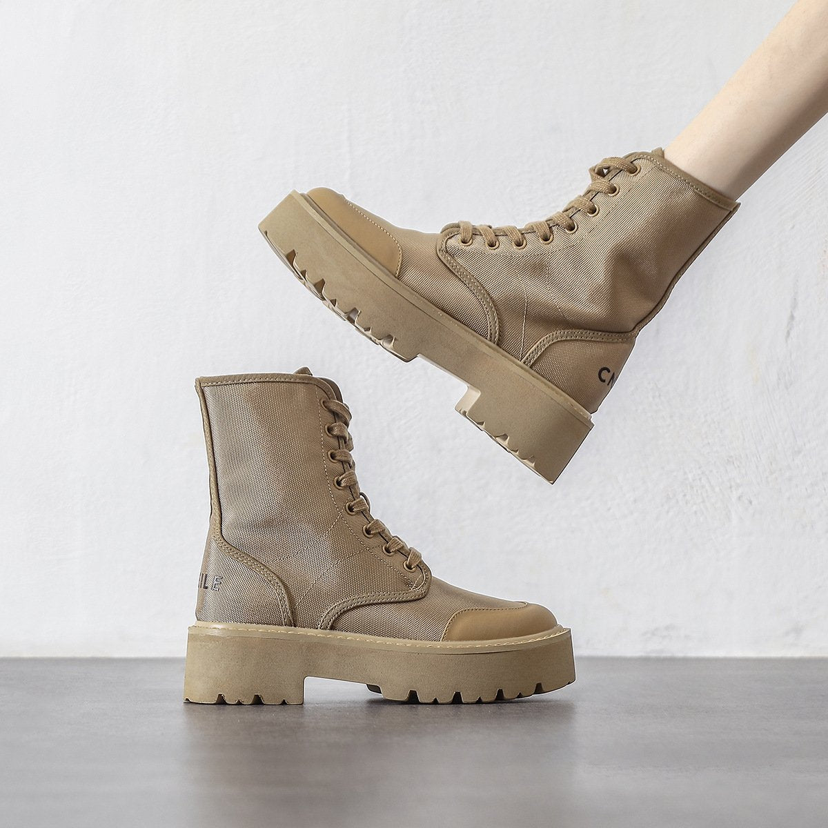 Hollow out Round head Martin Boots Newgew