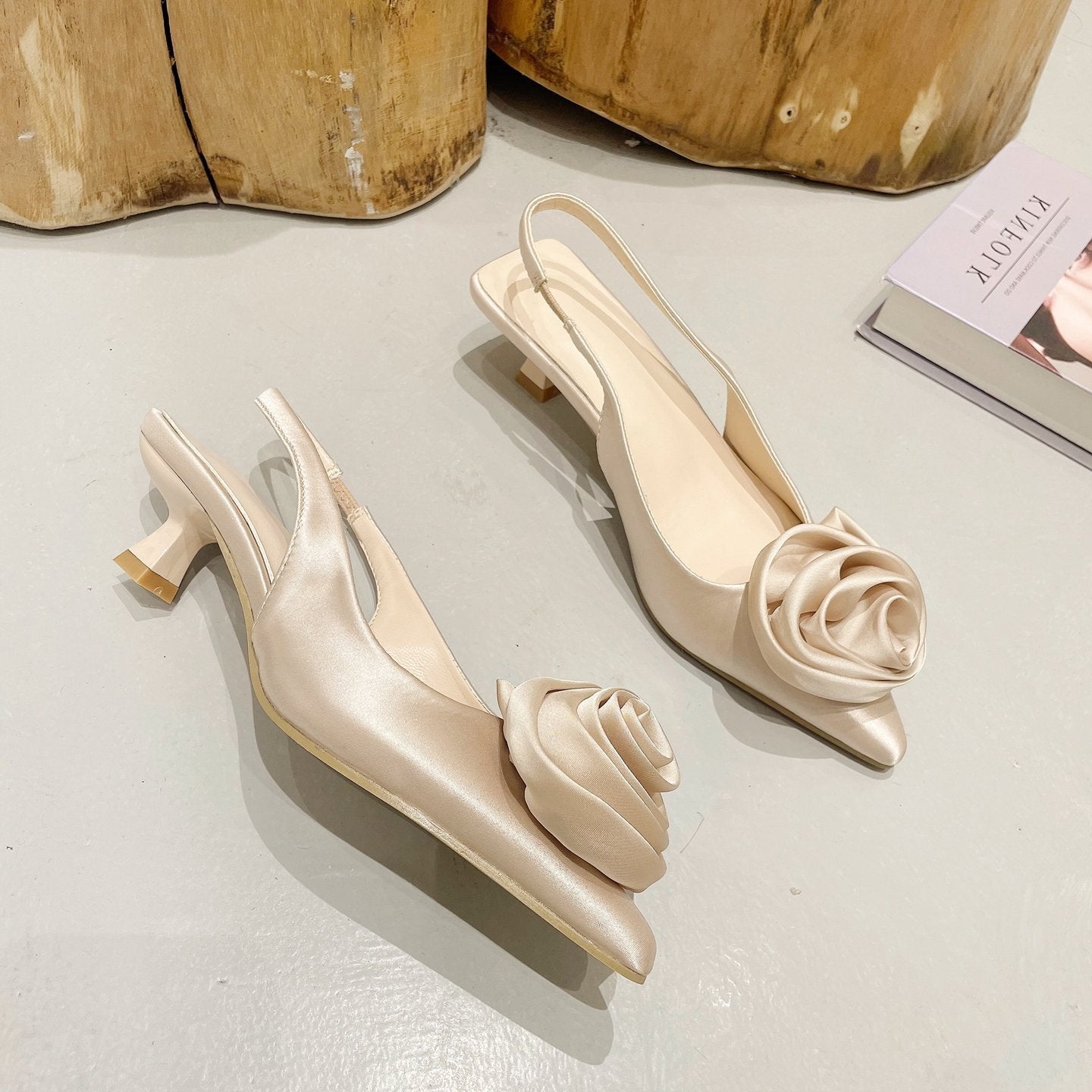 Pointed Toe Flower Decorated Open Heeled Sandals Newgew