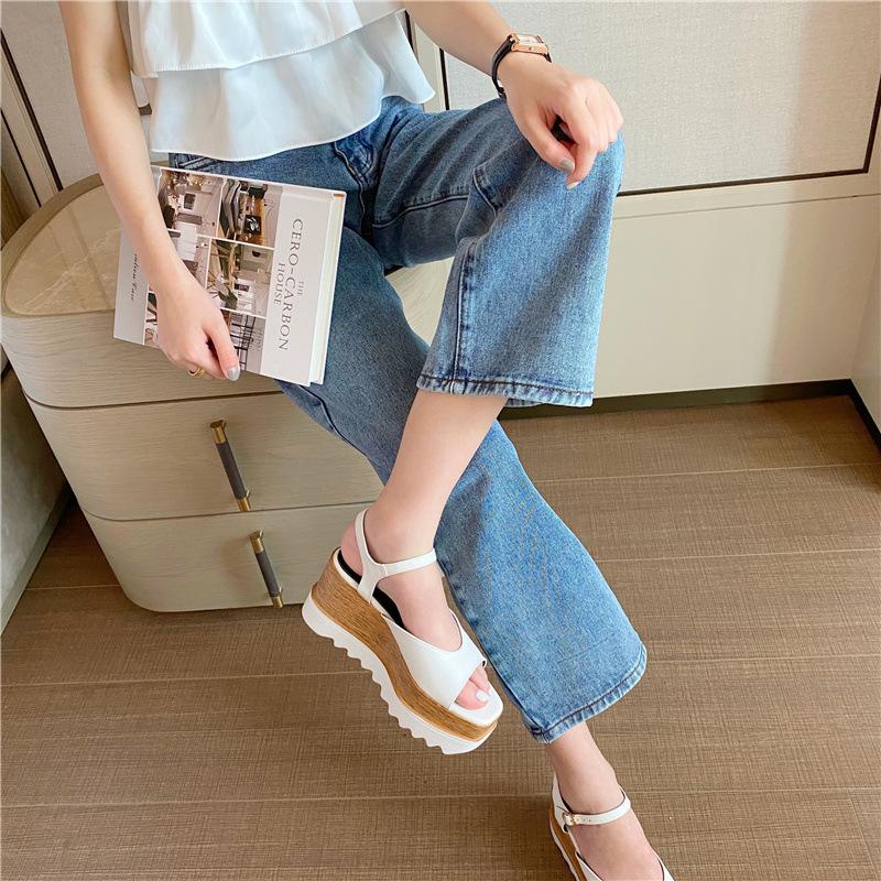Slope Heel Star Buckle Sandals Newgew