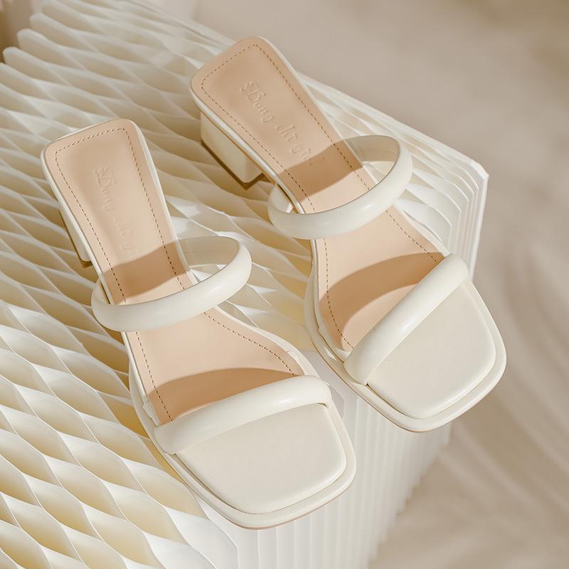 Newbella	Square-toe Chunky heel Sandals Newgew