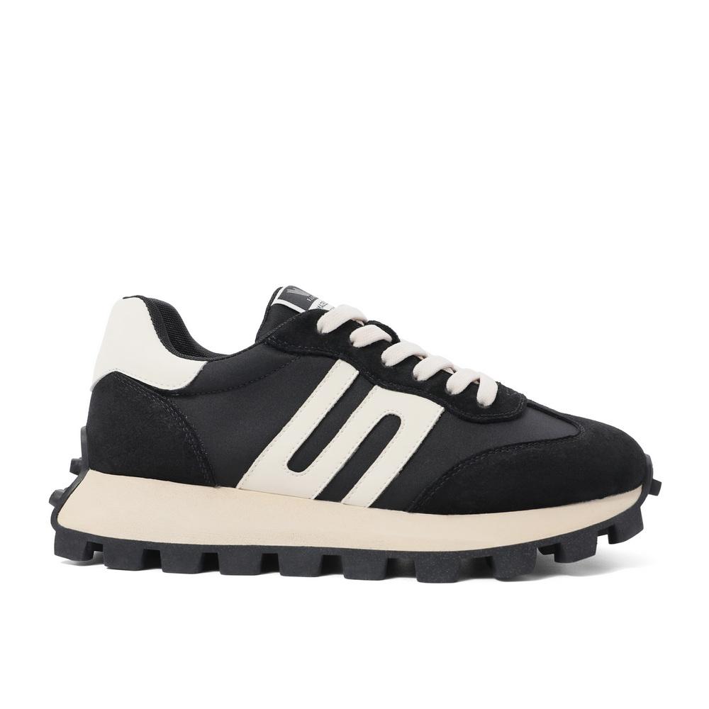 Front Lace-up Retro Sports Sneakers Newgew