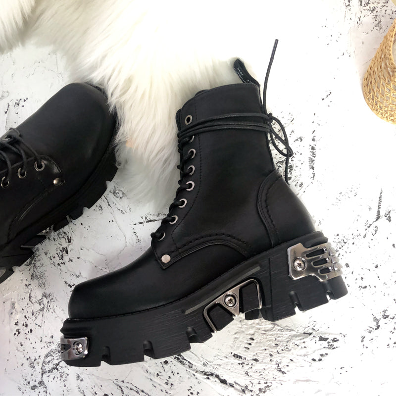 Salas Platform Martin Boots Newgew