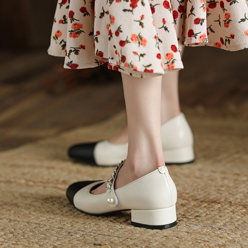 Daphne Cap Toe Mary Janes with Chain NEW GEW