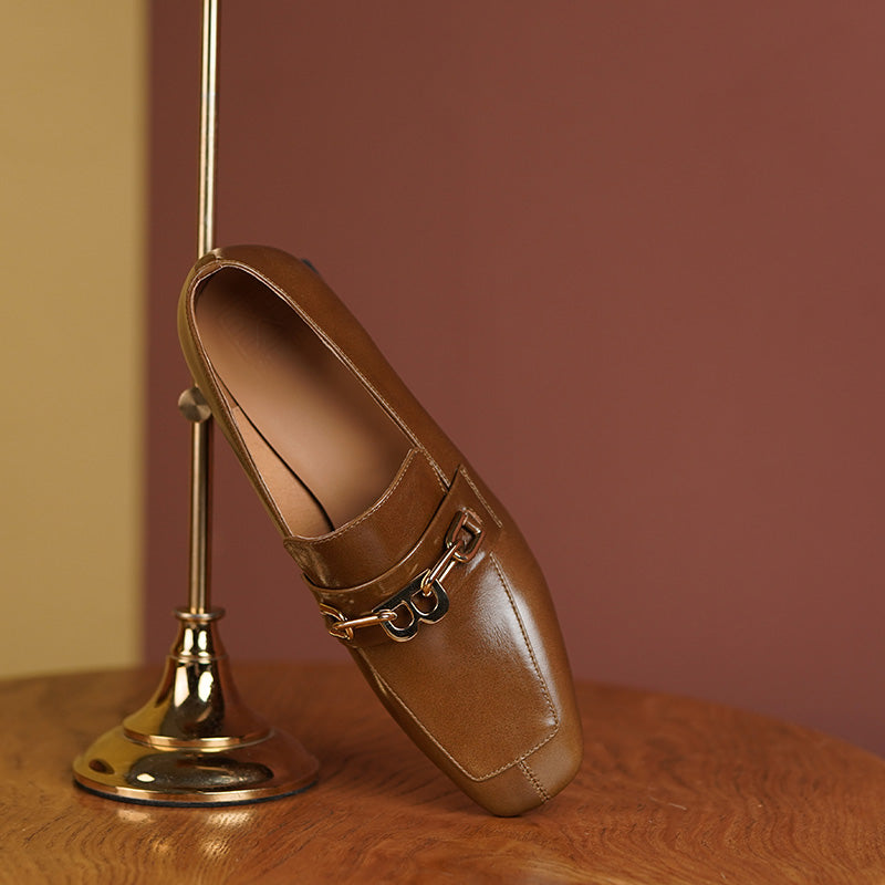 Carlee Genuine Leather Heeled Loafers with Chain Newgew