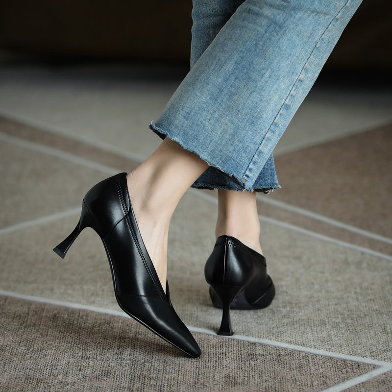 Gwen Black Kitten Heel Pumps Newgew