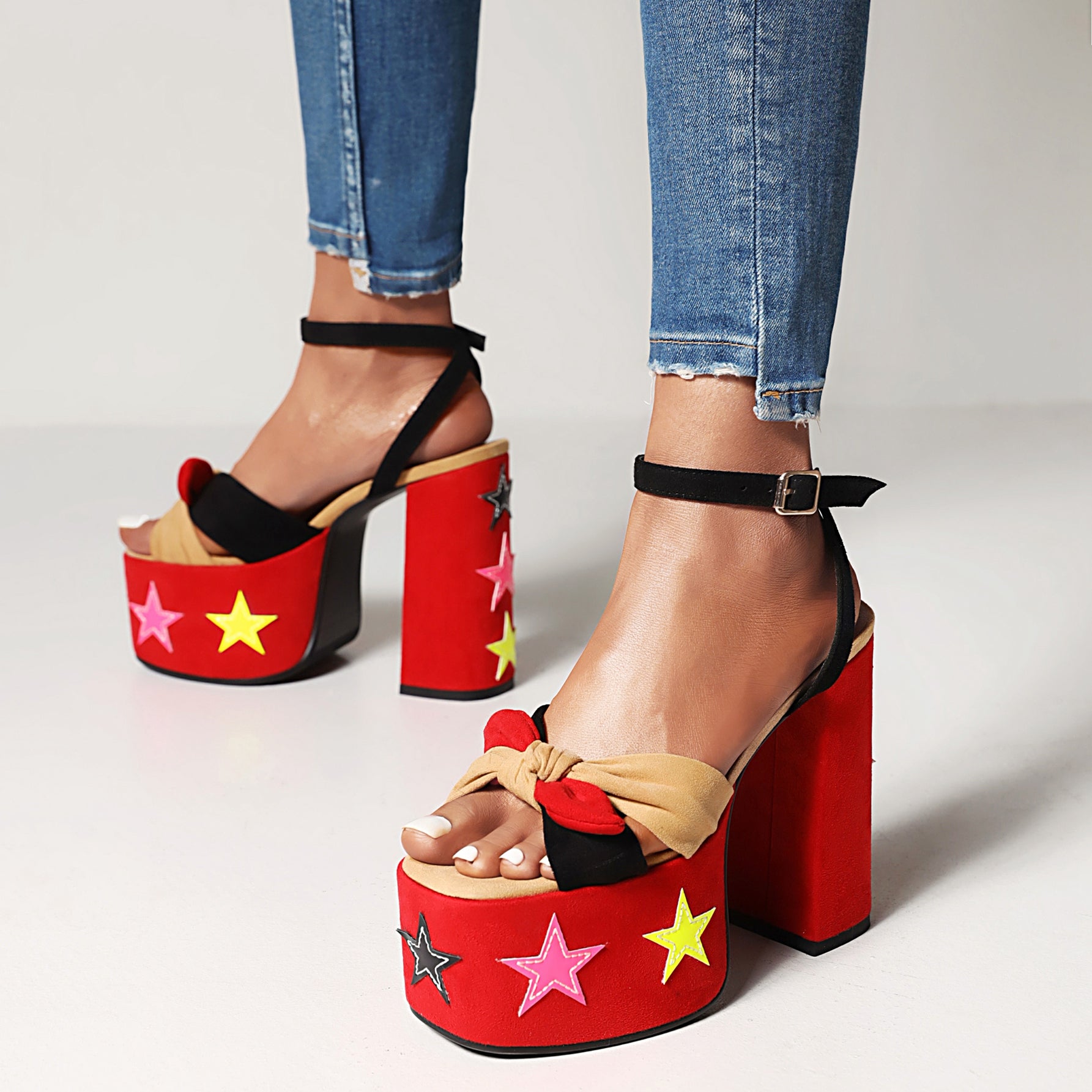 Ellie Platform Red Star Chunky Heel Ankle Strap Sandals NEW GEW